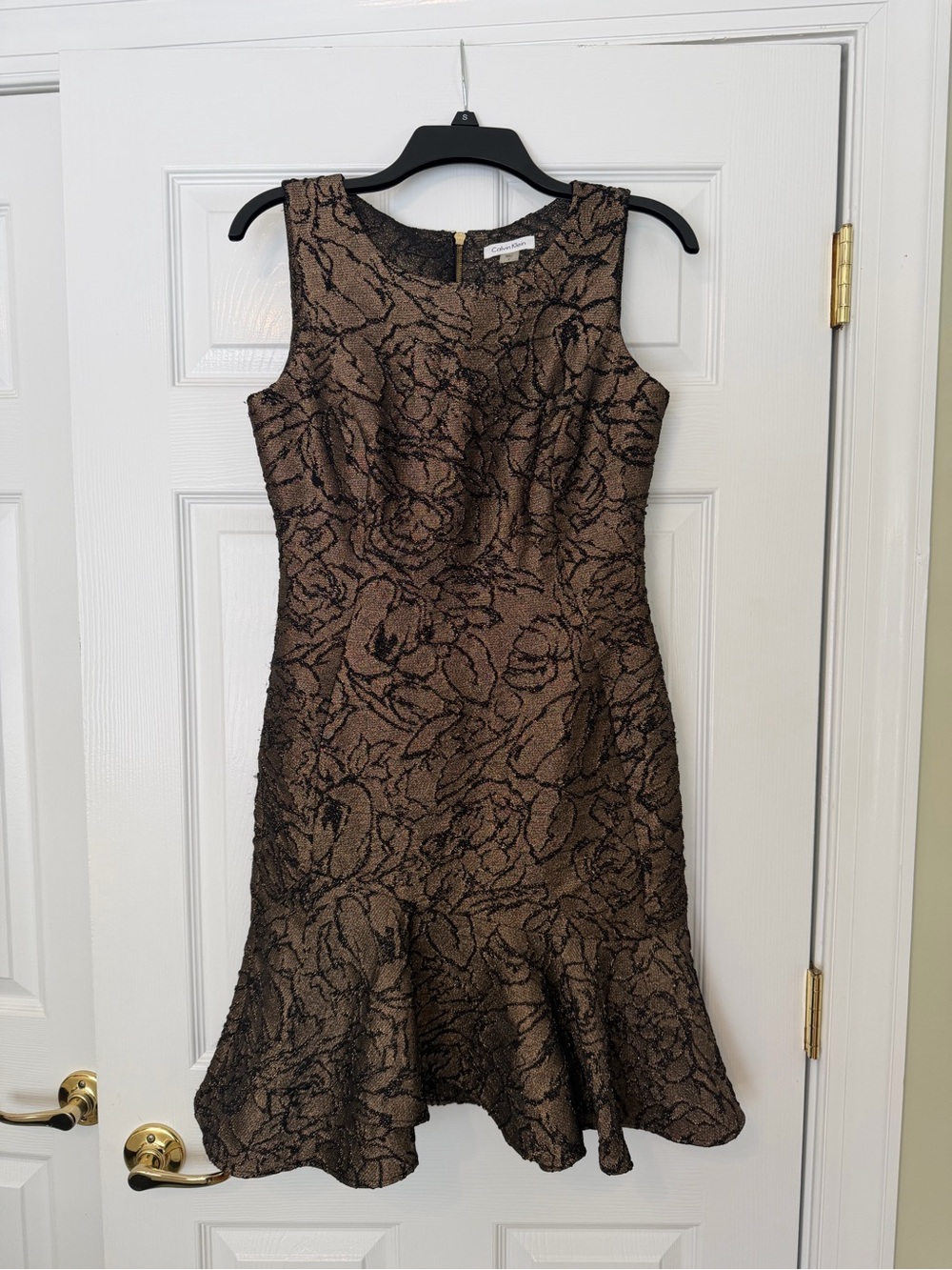 Calvin Klein metallic floral brocade cocktail dress size 6